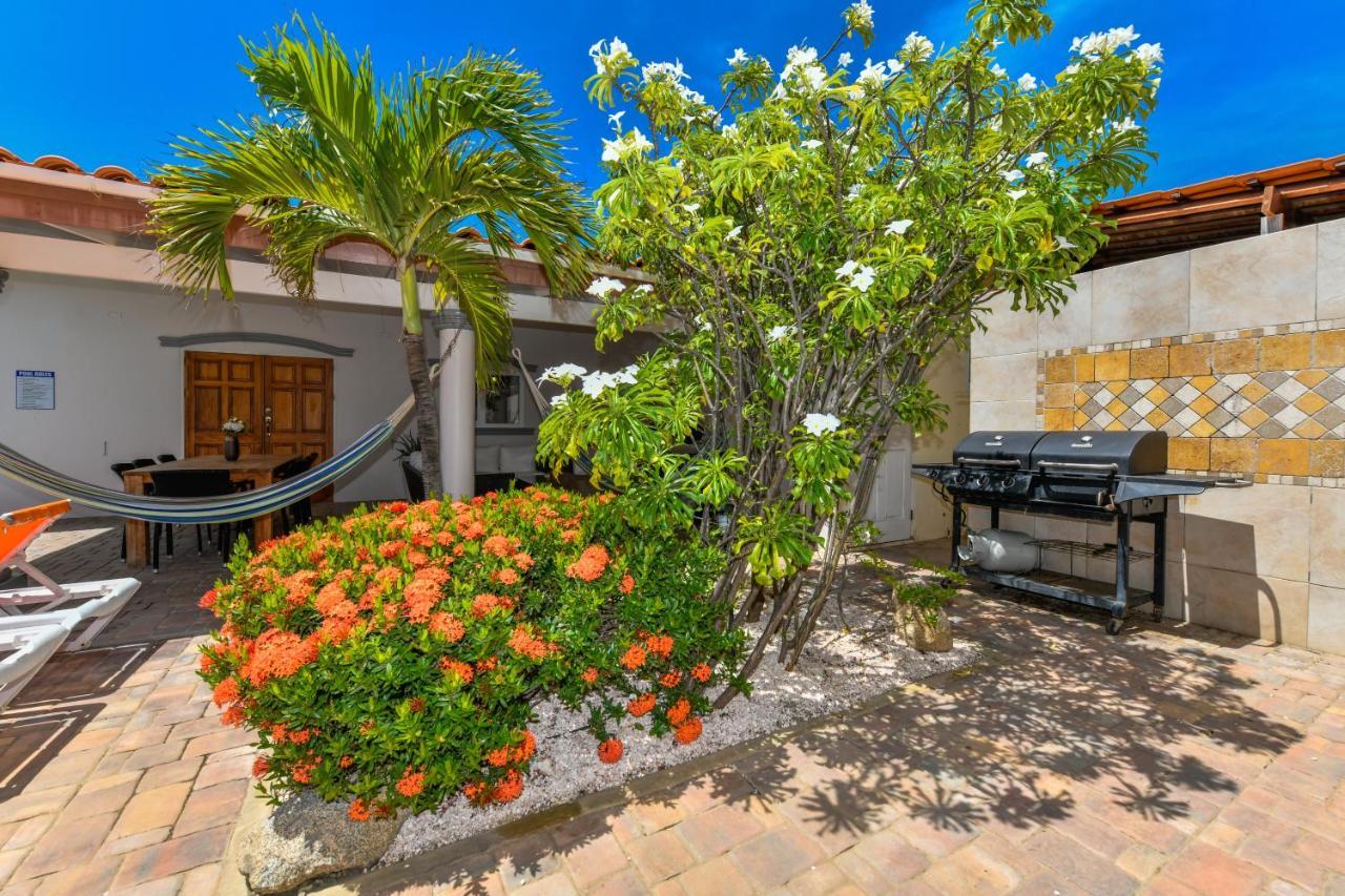 Villa Swiss Paradise With Private Pool Palm Beach Luaran gambar