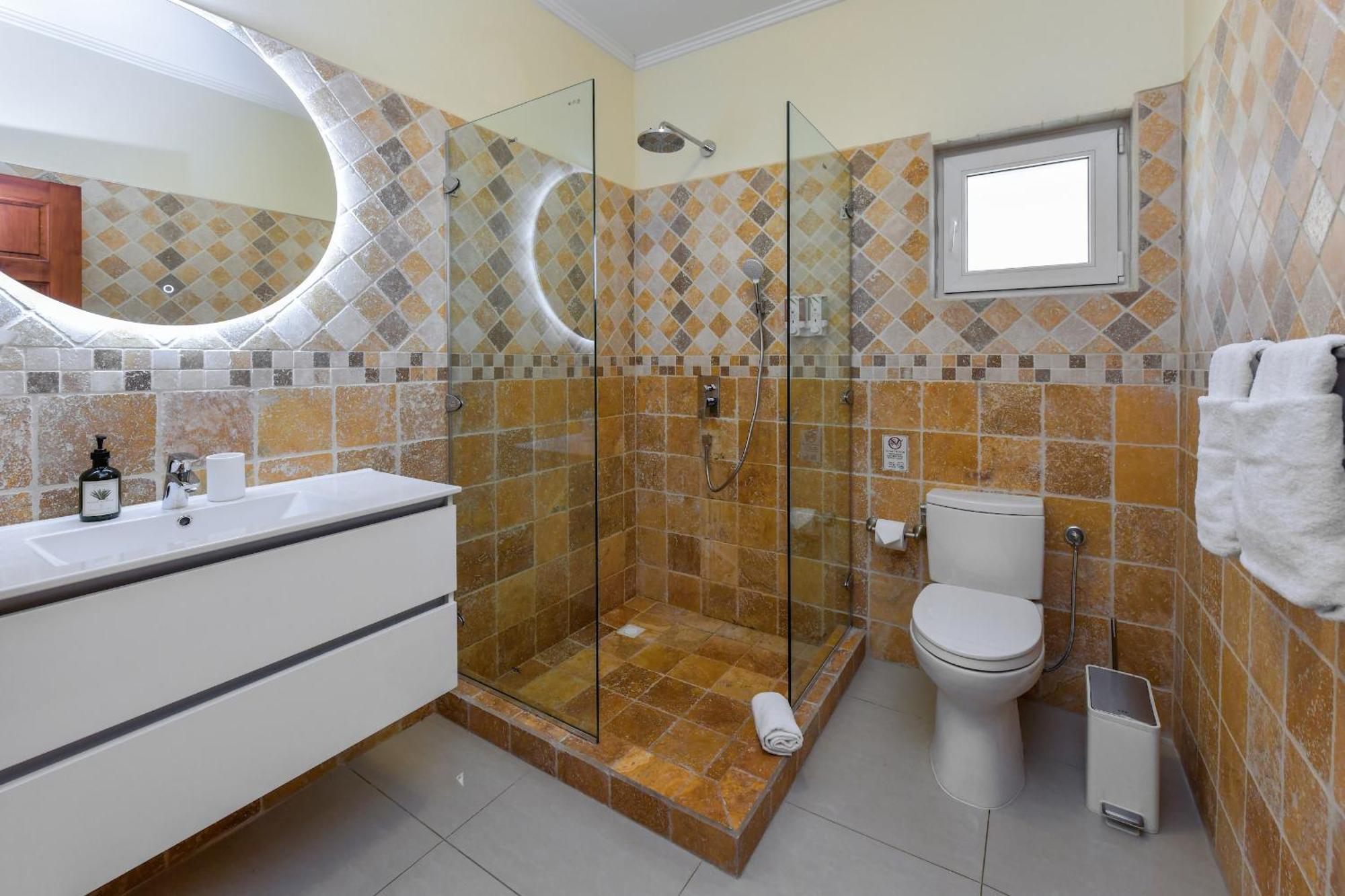 Villa Swiss Paradise With Private Pool Palm Beach Luaran gambar
