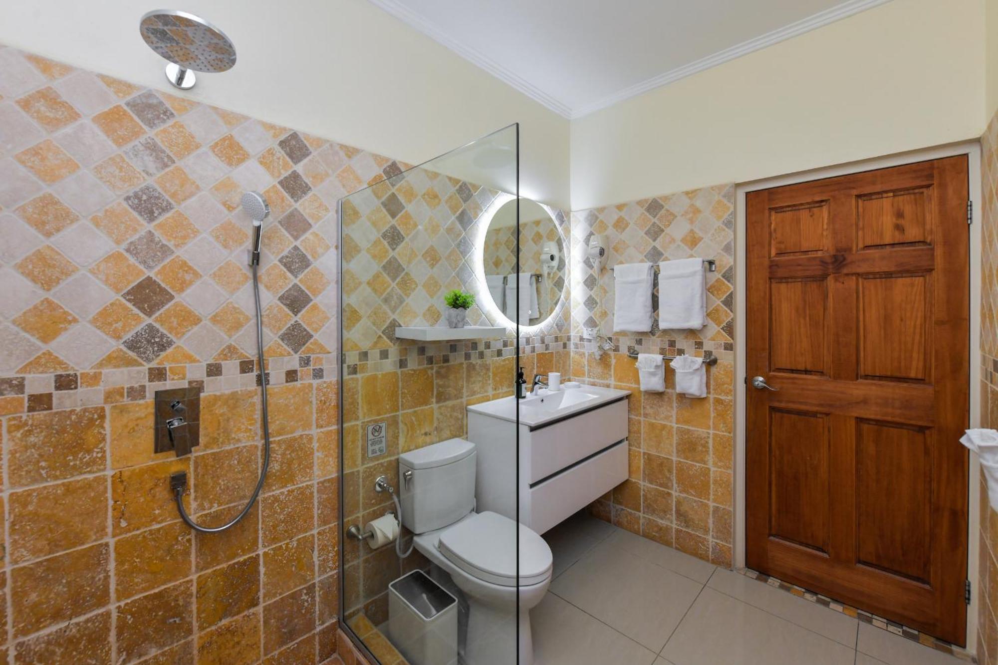Villa Swiss Paradise With Private Pool Palm Beach Luaran gambar